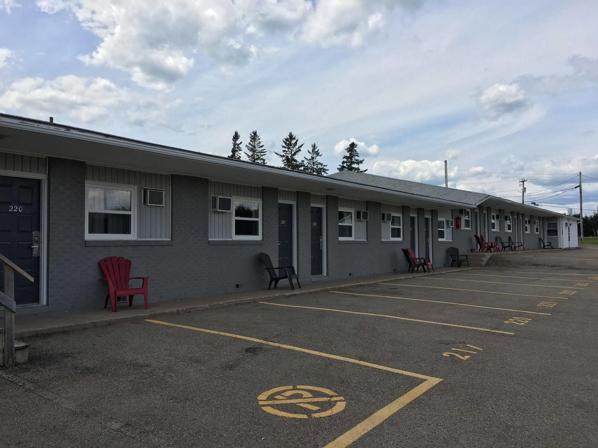 Fairway Inn Sussex Exterior foto